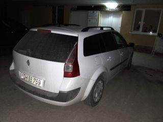 Renault Megane foto 2