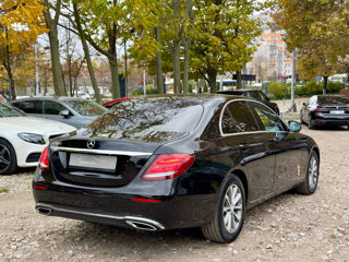 Mercedes E-Class foto 3