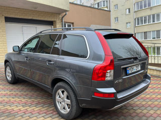 Volvo XC90 foto 2