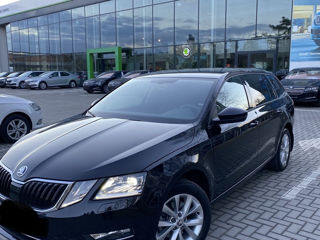 Skoda Octavia foto 1