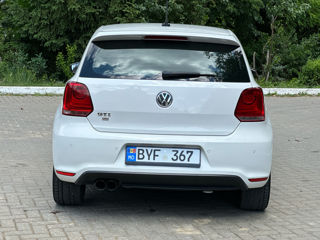 Volkswagen Polo foto 4