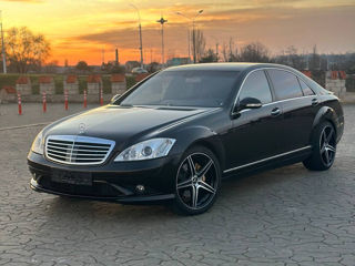 Mercedes S-Class