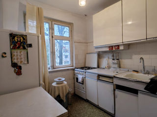 Apartament cu 3 camere, 60 m², 8 cartier, Bălți