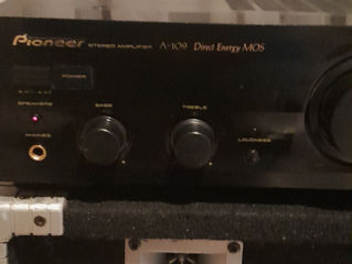 Pioner A -109 stereo amplificator foto 2