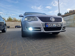 Volkswagen Passat foto 2