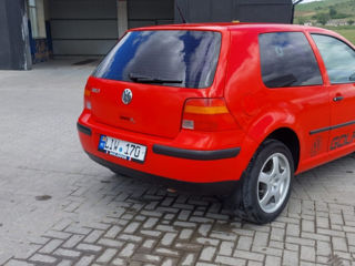 Volkswagen Golf foto 5