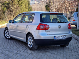 Volkswagen Golf foto 5