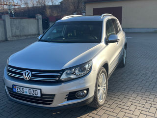 Volkswagen Tiguan foto 1