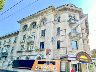 Apartament cu 2 camere, 75 m², Centru, Chișinău