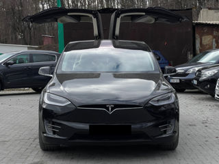 Tesla Model X foto 7