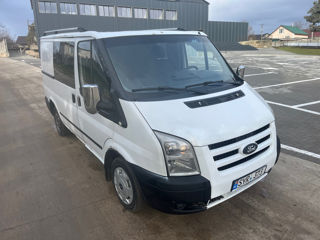 Ford Transit Connect foto 2