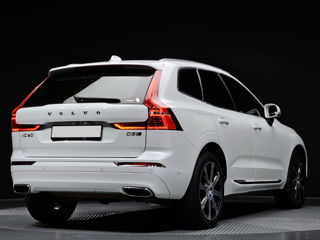 Volvo XC60 foto 2