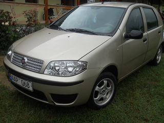 Fiat Punto foto 1