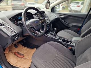 Ford Focus foto 7