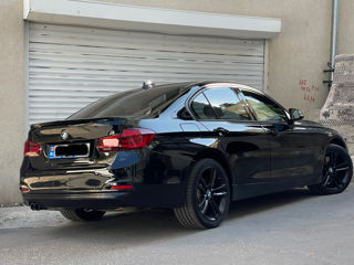 BMW 3 Series foto 6