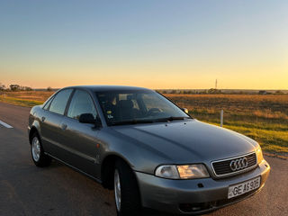 Audi A4 foto 3