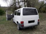 Volkswagen T-4 foto 1