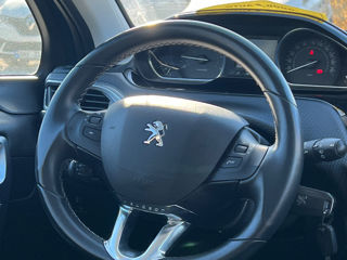 Peugeot 2008 foto 14