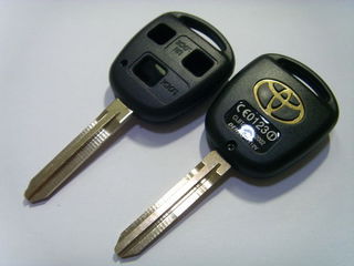 Ремонт ключей toyota lexus замена кнопок. открывание авто. изготовление ключей. foto 1