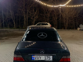 Mercedes E-Class foto 5