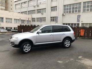 Volkswagen Touareg foto 4