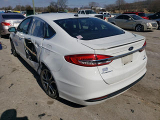 Ford Fusion foto 4