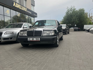 Mercedes E-Class foto 2