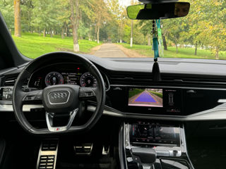 Audi Q8 foto 7