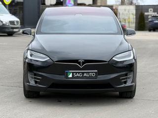 Tesla Model X foto 6