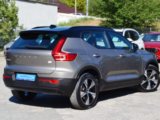 Volvo XC40 foto 2