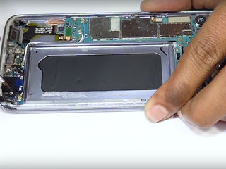 Samsung Galaxy S 7  edge (G935) Не поступает заряд? Приноси – исправим! foto 1