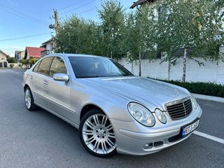 Mercedes E-Class foto 3