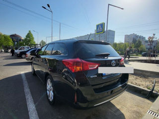 Toyota Auris foto 5