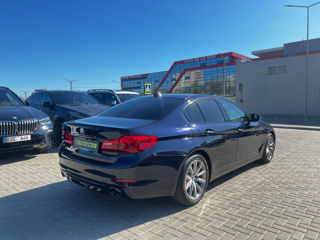 BMW 5 Series foto 4