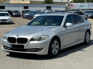 BMW 5 Series foto 1