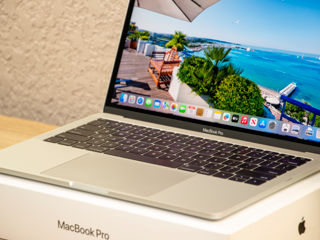 MacBook Pro 13/ Core i5 7360u/ 8Gb Ram/ 256Gb SSD/ 13.3" Retina/ 354Cycles! foto 8