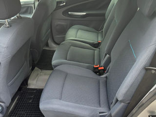 Ford S-Max foto 8