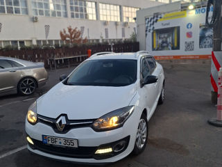 Renault Megane foto 2