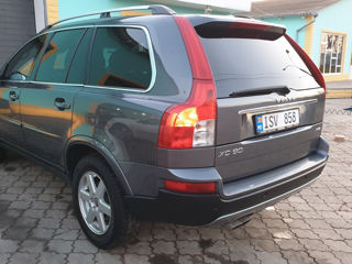 Volvo XC90 foto 3