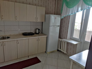 Apartament cu 1 cameră, 40 m², Centru, Chișinău