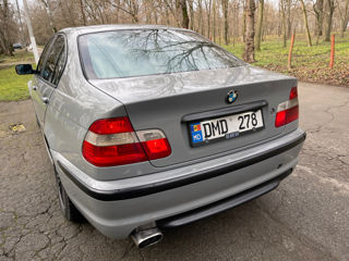 BMW 3 Series foto 8