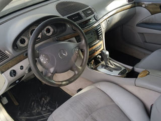 Mercedes E-Class foto 4