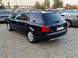 Audi A6 foto 8