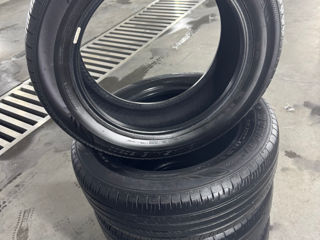 215/60R17 Dunlop foto 3