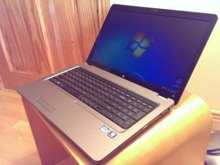 HP G72-260US - 17.3" - Core i3 350M - Windows 7 Home Premium 64-bit - 4 GB RAM - 500 GB HDD foto 1