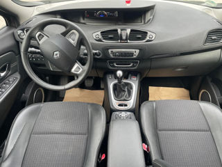 Renault Scenic foto 3