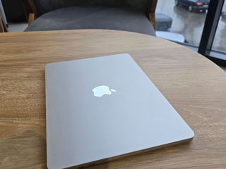 MacBook Air A2681 foto 6