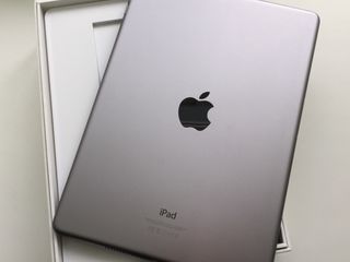 Apple iPad Air 6, Retina 9,7 + Touch ID,  Space Gray 32GB + Wi-Fi - 270euro foto 5
