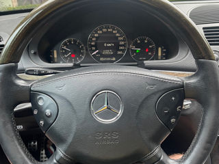 Mercedes E-Class foto 6