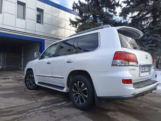 Lexus LX Series foto 3